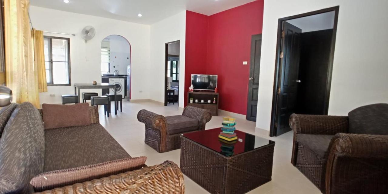 Marilyns Residential Resort Maret 外观 照片